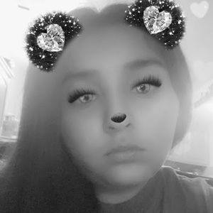 Meet your Posher, Ilena